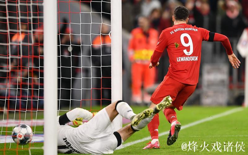 德甲-莱万穆勒蒂亚戈接连进球 拜仁客场3-1取胜 德甲-莱万穆勒蒂亚戈接连进球 拜仁客场3-1取胜